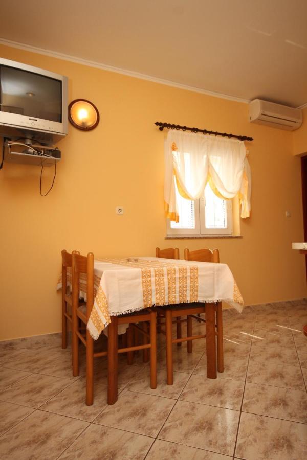 Apartments By The Sea Stara Novalja, Pag - 6469 外观 照片
