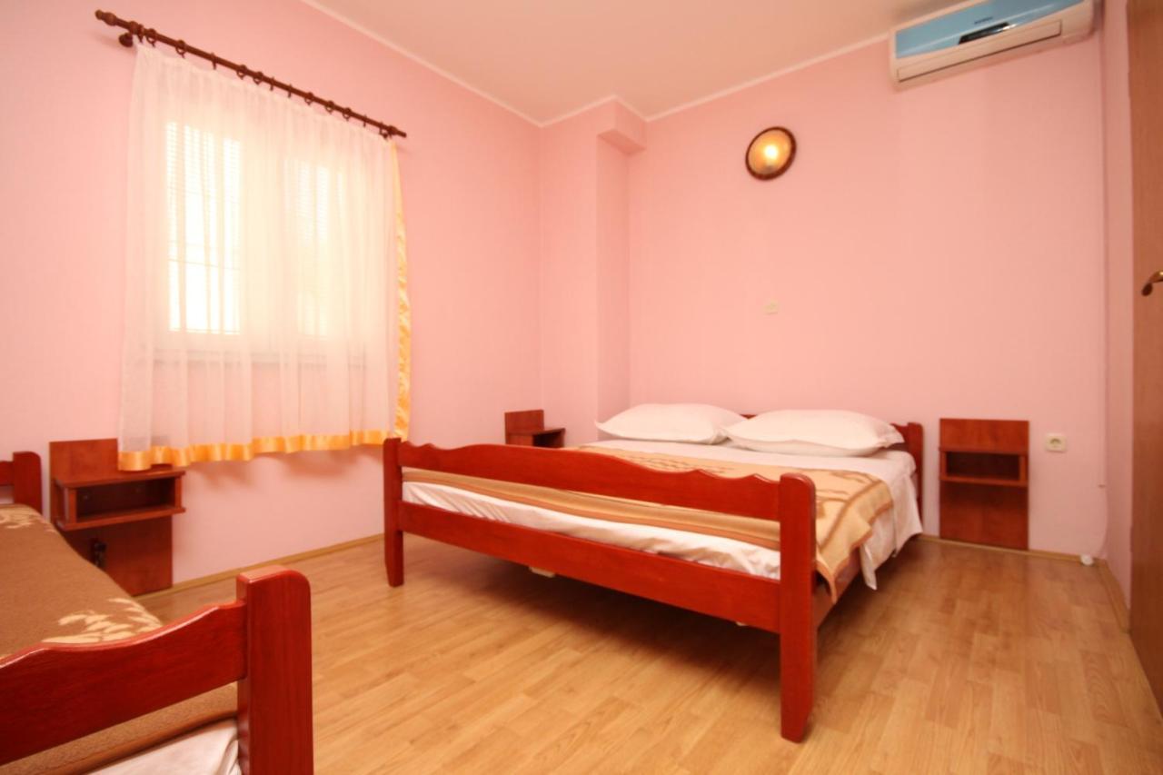 Apartments By The Sea Stara Novalja, Pag - 6469 外观 照片
